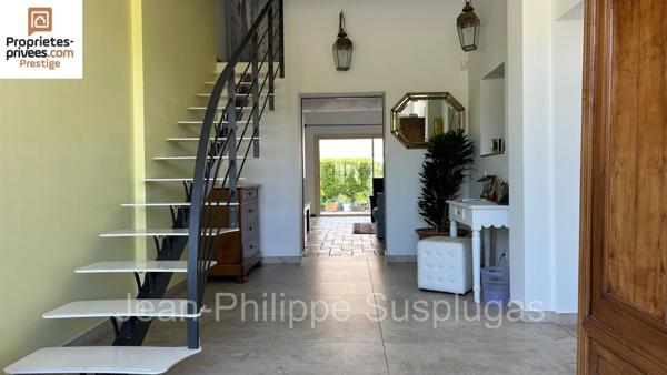 Villa La Cadiere D Azur 7 pièce(s) 230 m2