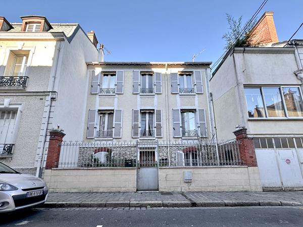 Maison Nemours 7 pièce(s) 121 m2