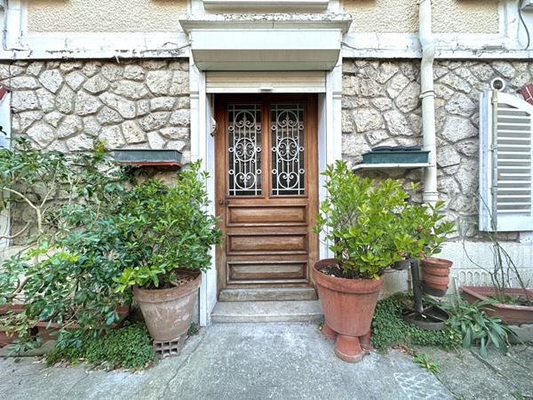 Maison Nemours 7 pièce(s) 121 m2