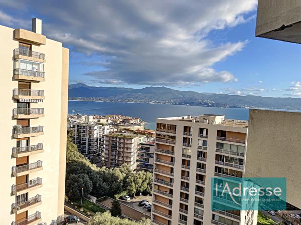 Appartement Ajaccio 1 pièce - 32,17m² - Quartier Ballestrino- Parking