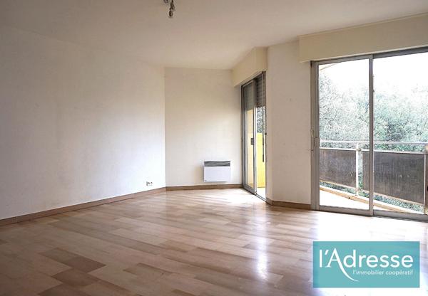 Appartement Ajaccio 1 pièce - 32,17m² - Quartier Ballestrino- Parking