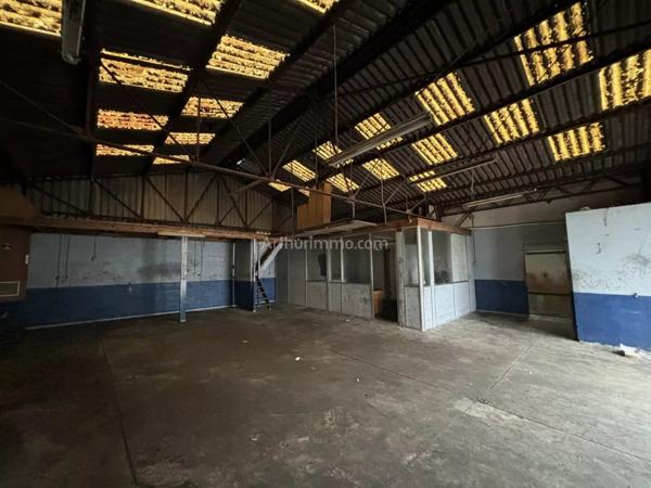 Vente Local industriel 2 pièces 272 m2 à Villeneuve-Saint-Georges