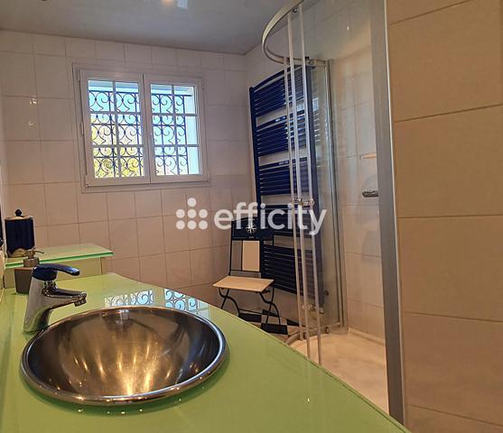 Maison 5 pièces - 153 m²