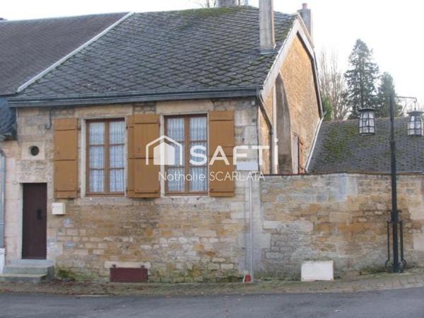 MAISON en PIERRE avec jardin, remise, grenier aménageable et cave