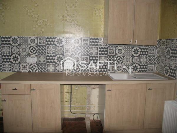 MAISON en PIERRE avec jardin, remise, grenier aménageable et cave