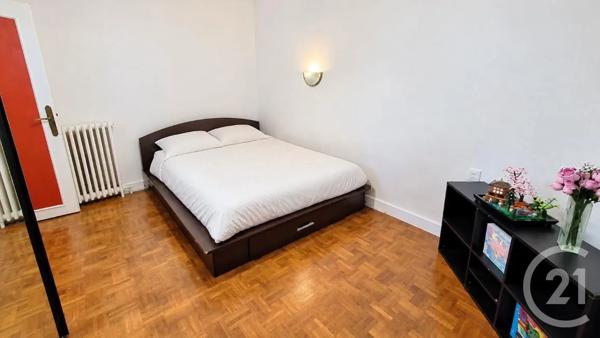 Maison à vendre  6 pièces - 182,70 m 2   BRUNOY  - 91