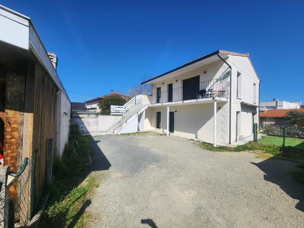 Immeuble à CENON, 33150 - 140m²