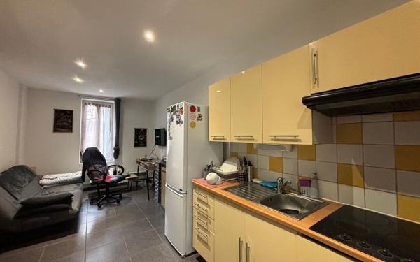 Appartement à vendre    2 pièces •  Narbonne