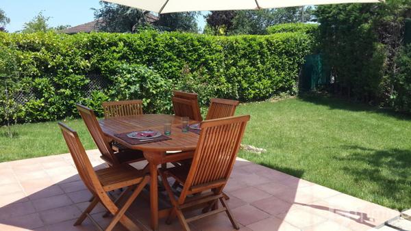 Belle villa avec 5 chambres, au calme, jardin 765 m²