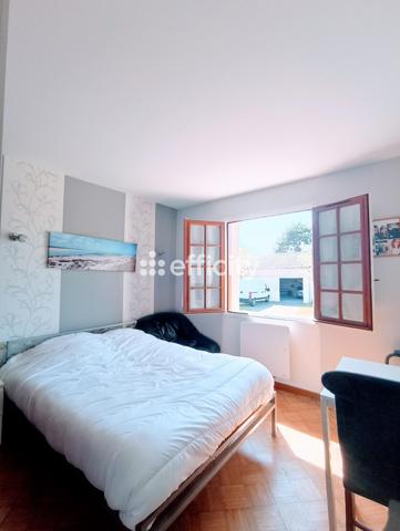 Maison 12 pièces - 184 m²