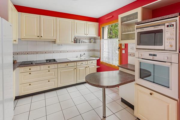 Appartement Nantes 4 pièce(s) 108.40 m2,  
Nantes 44100