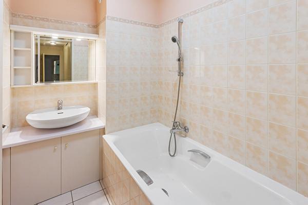 Appartement Nantes 4 pièce(s) 108.40 m2,  
Nantes 44100