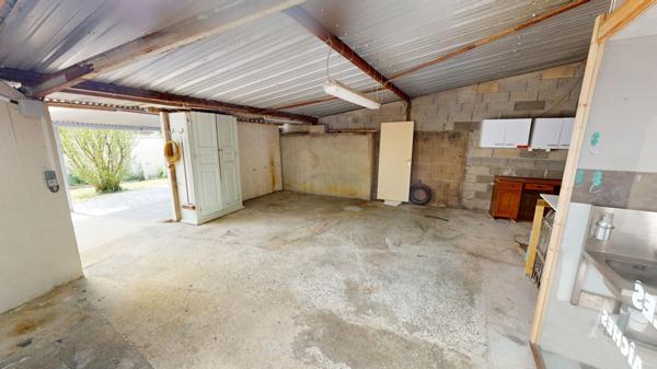 Maison de 90m2 à Saint Maur 3 chambres et garage.