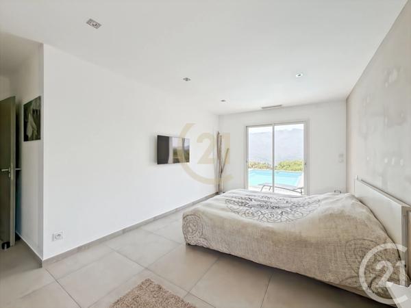 Maison à vendre  5 pièces - 198 m 2   MONTICELLO  - 202