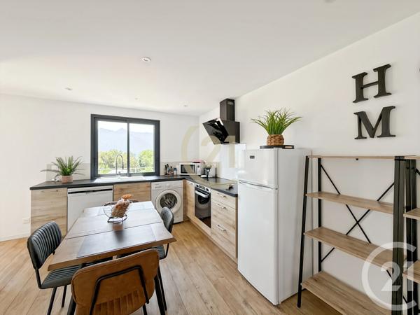 Maison à vendre  5 pièces - 198 m 2   MONTICELLO  - 202