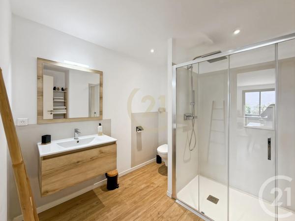 Maison à vendre  5 pièces - 198 m 2   MONTICELLO  - 202