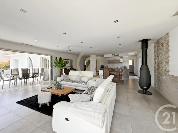 Maison à vendre  5 pièces - 198 m 2   MONTICELLO  - 202