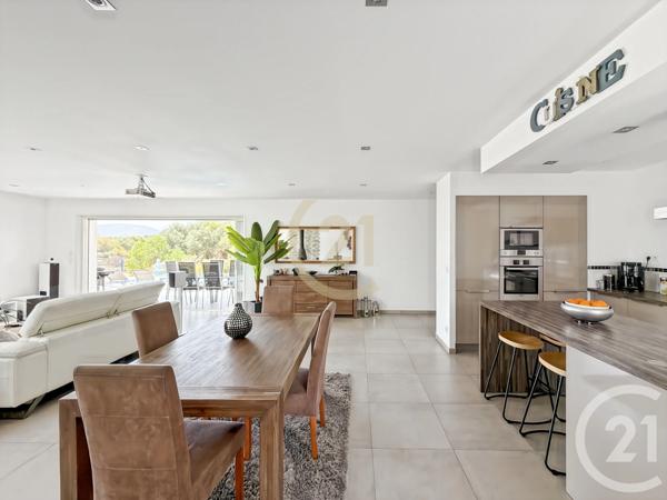 Maison à vendre  5 pièces - 198 m 2   MONTICELLO  - 202