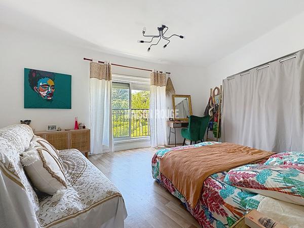 Appartement 81 m² avec terrasse et jardin en hyper-centre de Dinard