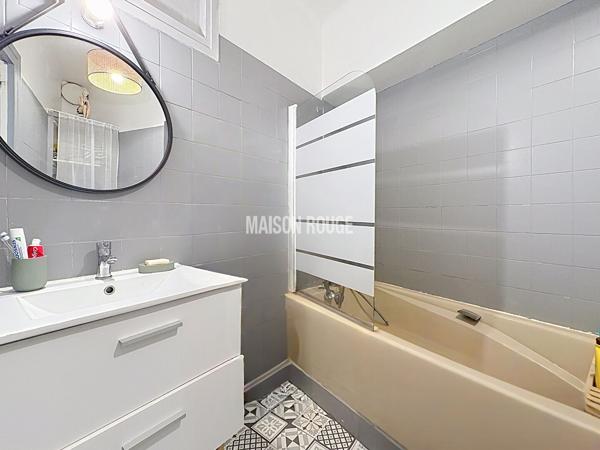 Appartement 81 m² avec terrasse et jardin en hyper-centre de Dinard