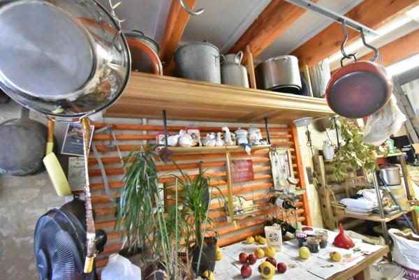 Maison à vendre 5 pièces proche de JARNAC (16) Propriété d'env 162 m2 ave 3 ch et 1 bureau,