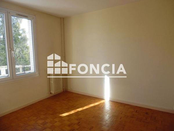 Location Appartement 2 pièces 39.5 m² - RESIDENCE ARQUEBUSE Dijon 21000