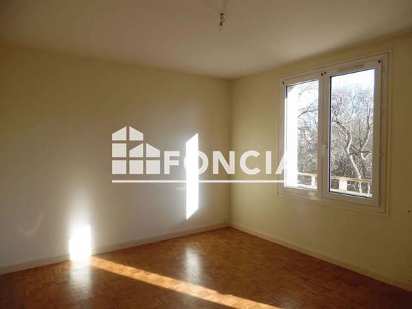 Location Appartement 2 pièces 39.5 m² - RESIDENCE ARQUEBUSE Dijon 21000