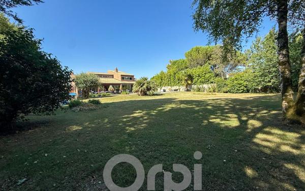 Maison à vendre    5 pièces • 220 m2 La Rochelle