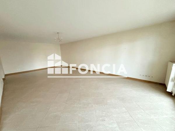 Location Appartement 4 pièces 110.3 m² - 14 CHEMIN DE LA PLANCHE BRULEE Ferney Voltaire 01210