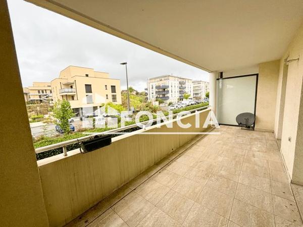 Location Appartement 4 pièces 110.3 m² - 14 CHEMIN DE LA PLANCHE BRULEE Ferney Voltaire 01210
