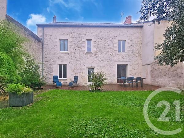 Maison à vendre  6 pièces - 190 m2 ANGERS - 49