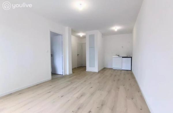 CHALLANS – T2 NEUF JAMAIS HABITÉ, BALCON SUR PARC ET PARKING EN SOUS-SOL