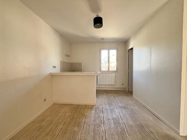 Appartement T2 - Grand couronne au calme