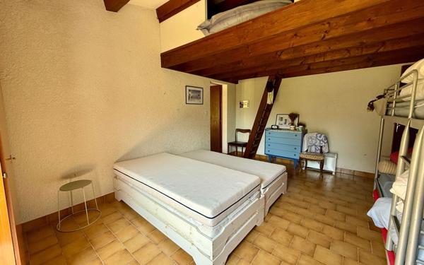 Maison à vendre    6 pièces •  Saint-Georges-d'Oléron