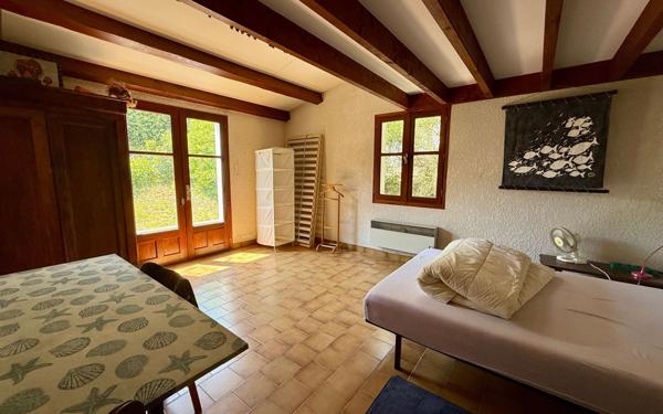 Maison à vendre    6 pièces •  Saint-Georges-d'Oléron