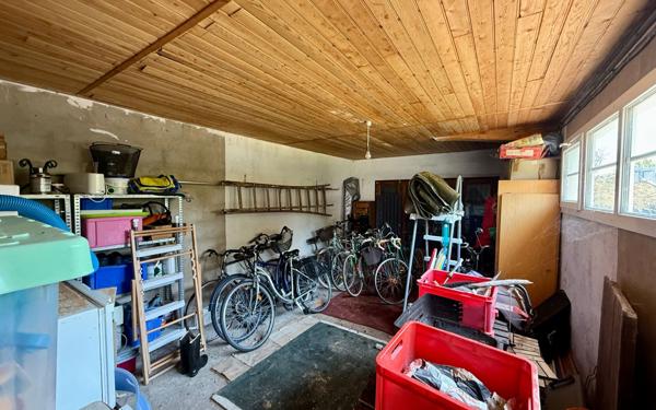 Maison à vendre    6 pièces •  Saint-Georges-d'Oléron