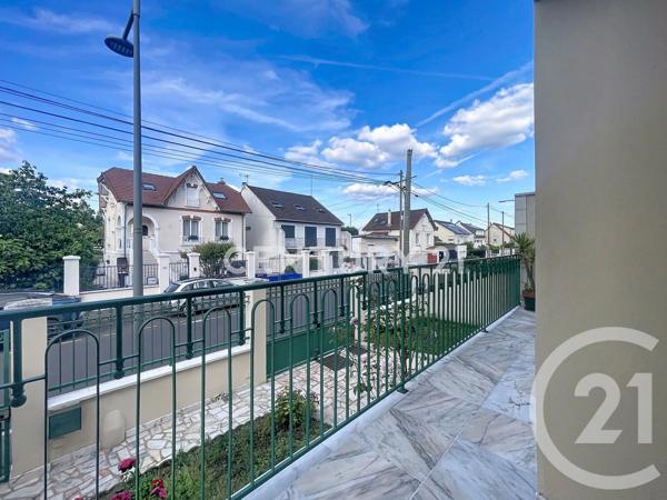 Maison à vendre  4 pièces - 98,62 m 2   NOISY LE GRAND  - 93