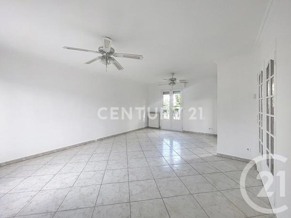Maison à vendre  4 pièces - 98,62 m 2   NOISY LE GRAND  - 93