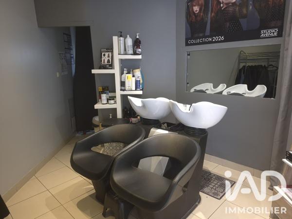Esthétique, Coiffure​ à vendre 50 m² Saint-Maximin-la-Sainte-Baume