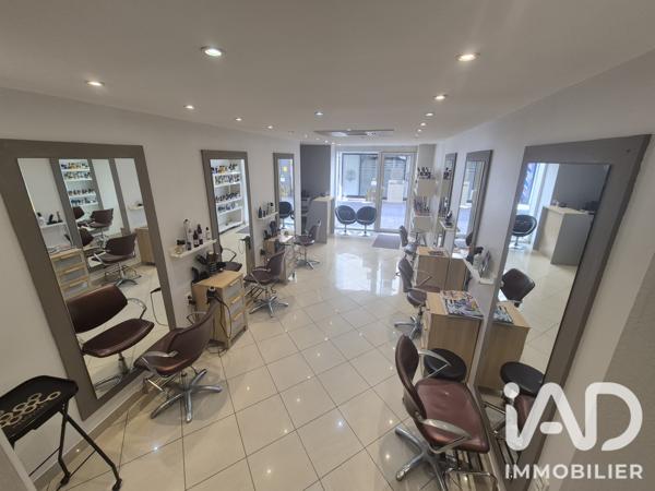 Esthétique, Coiffure​ à vendre 50 m² Saint-Maximin-la-Sainte-Baume