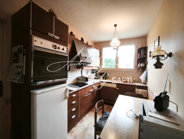 Buxerolles – Maison familiale à fort potentiel, quartier calme