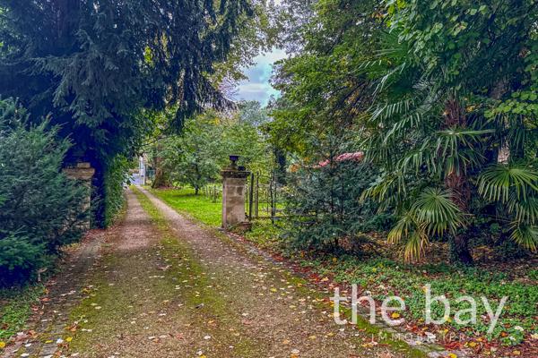 Rochecorbon (37210) À vendre – Propriété d’exception à Rochecorbon