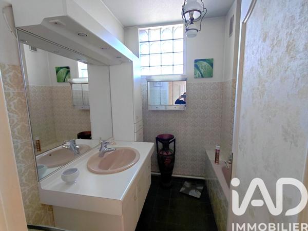 Appartement à vendre 3 pièces 72 m² Saint-Priest-en-Jarez