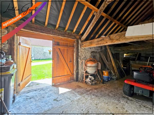 Maison de campagne rénovée – Plain-pied avec grand séjour – Proche Moulins