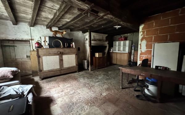 Maison à vendre    4 pièces •  Saint-Germain-de-Lusignan