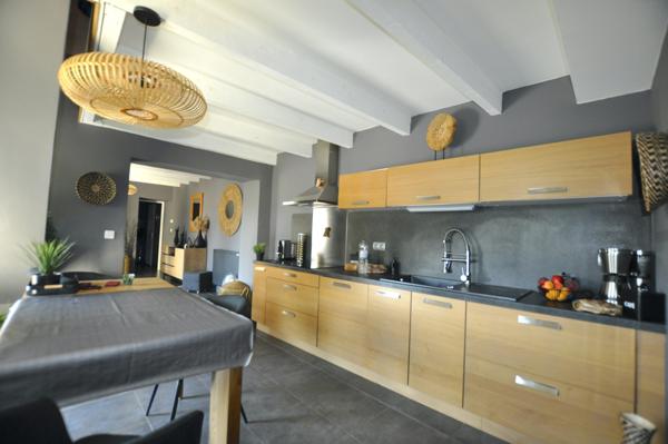 Visan (84820) Demeure de prestige Visan 10 pièce(s) 267 m2