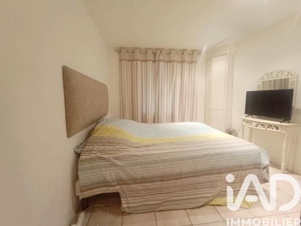 Maison à vendre 4 pièces 140 m² Pouzolles