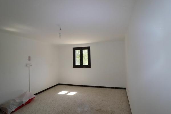 Maison à vendre    4 pièces •  Roquevaire