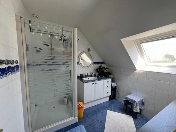 A SAISIR  : MAISON 4 CHAMBRES  GARE TGV  10MN