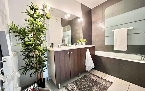 Appartement à vendre    3 pièces •  Toulouse